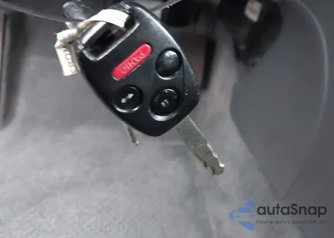 2005 Honda Accord 3.0 Ex z USA, uszkodzony, nr VIN 1HGCM66575A029778